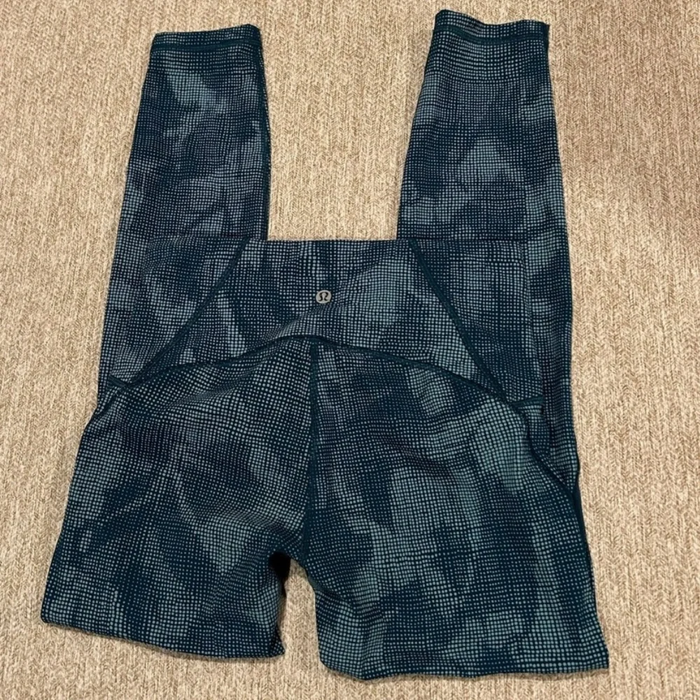 Lululemon Leggings - Picture 3 of 8